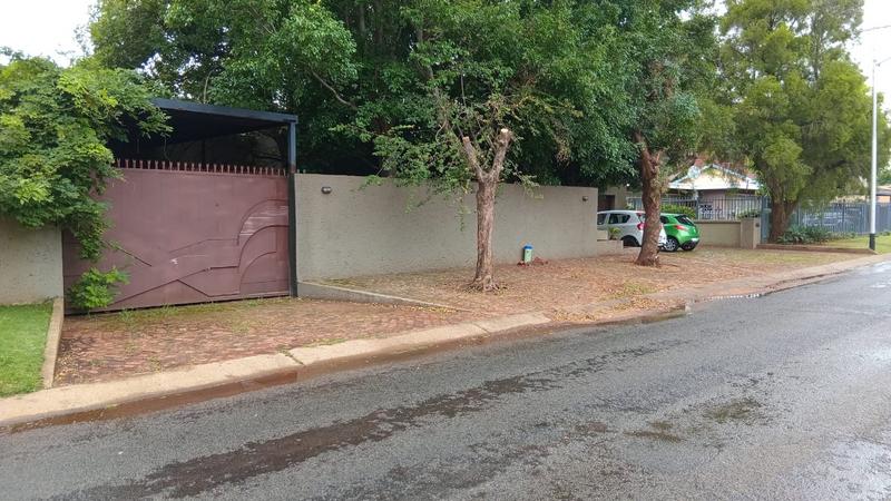 3 Bedroom Property for Sale in Sinoville Gauteng