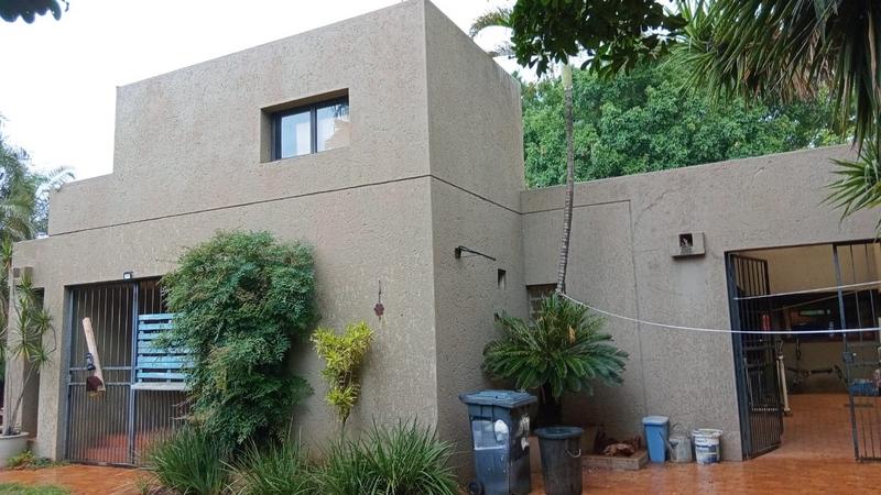 3 Bedroom Property for Sale in Sinoville Gauteng