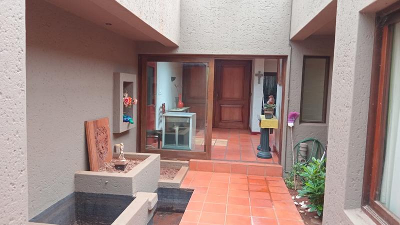 3 Bedroom Property for Sale in Sinoville Gauteng