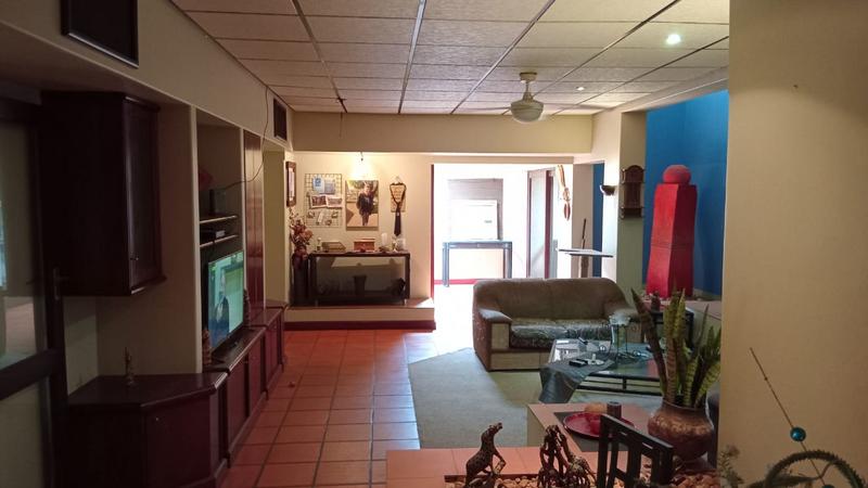 3 Bedroom Property for Sale in Sinoville Gauteng