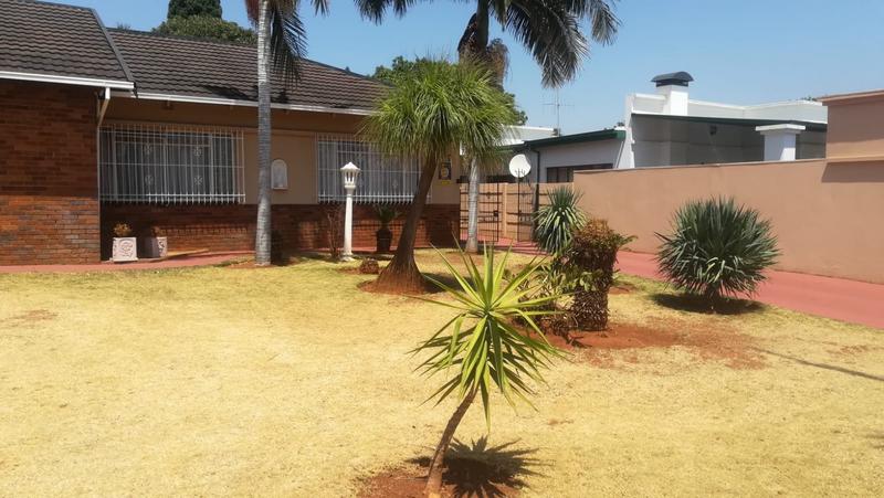 3 Bedroom Property for Sale in Sinoville Gauteng