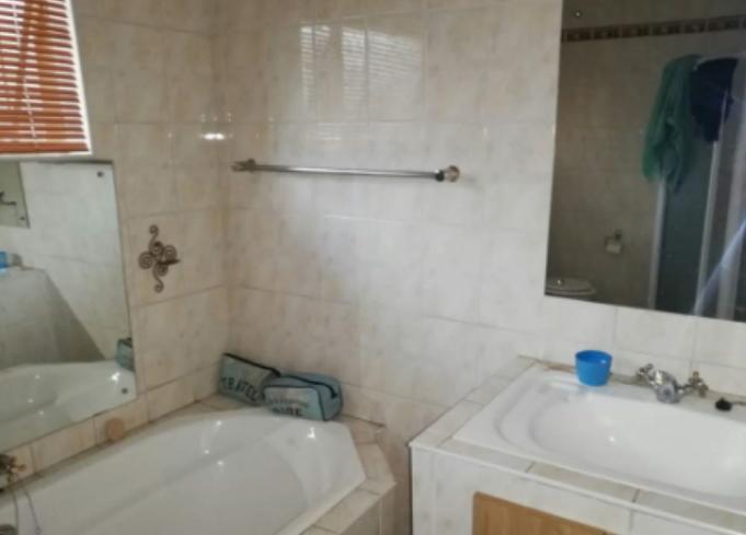 3 Bedroom Property for Sale in Sinoville Gauteng