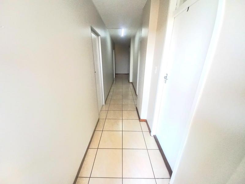 5 Bedroom Property for Sale in Sunnyside Gauteng