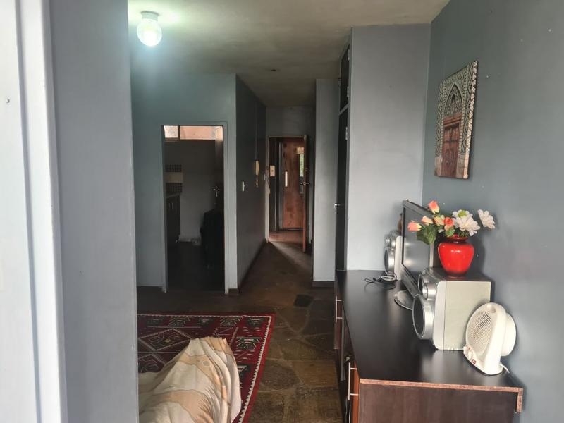 2 Bedroom Property for Sale in Sunnyside Gauteng