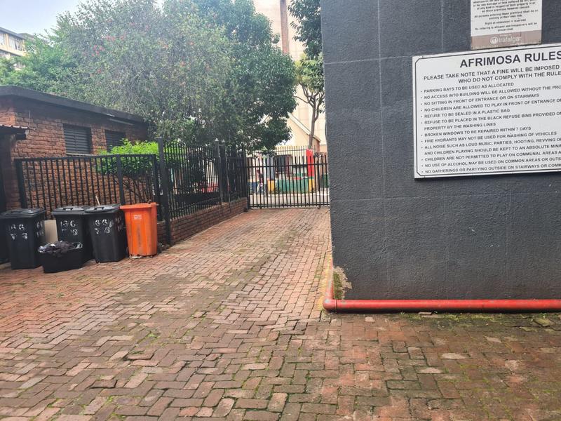 2 Bedroom Property for Sale in Sunnyside Gauteng