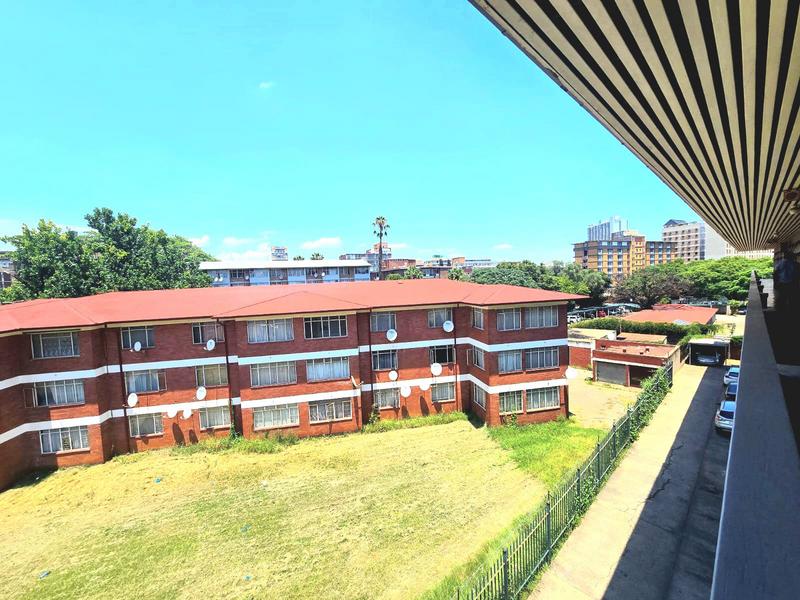 4 Bedroom Property for Sale in Sunnyside Gauteng