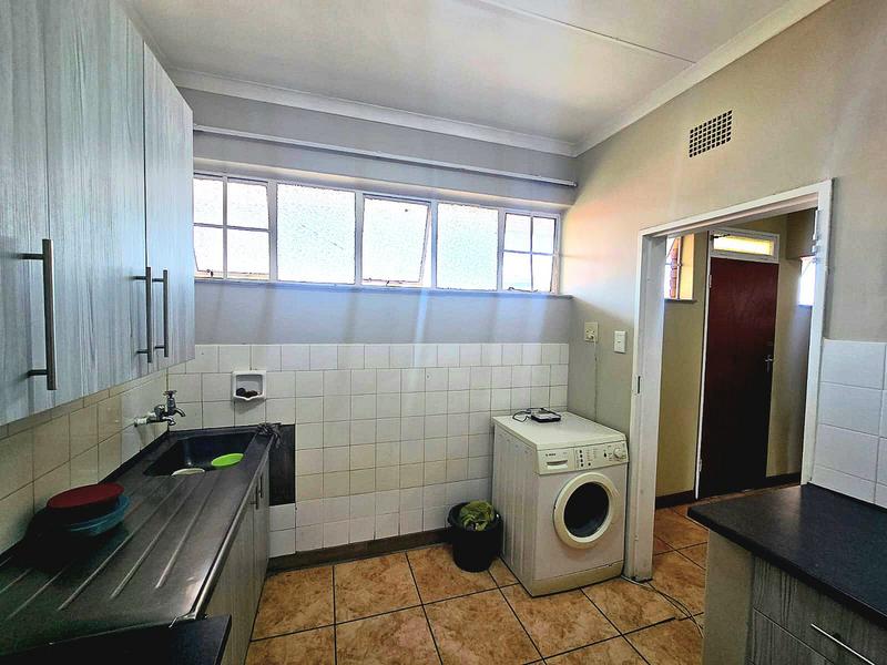 4 Bedroom Property for Sale in Sunnyside Gauteng