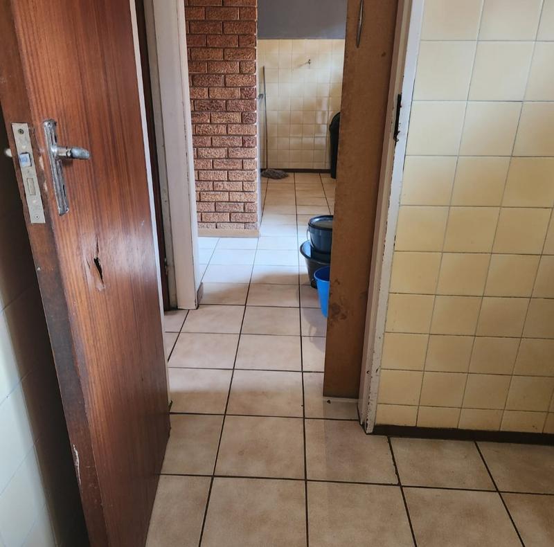 2 Bedroom Property for Sale in Sunnyside Gauteng