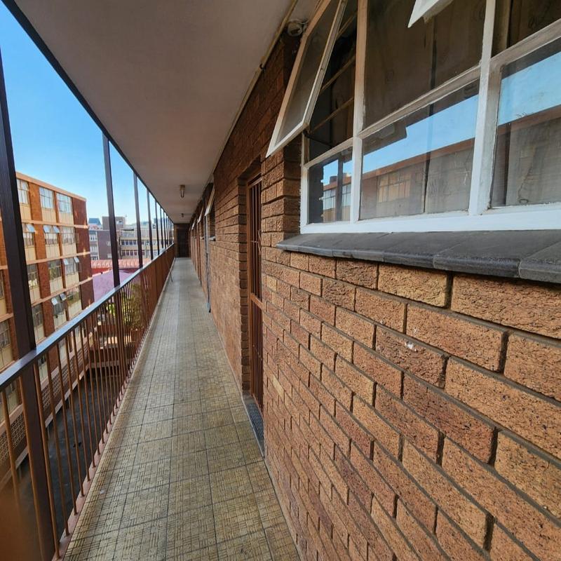 2 Bedroom Property for Sale in Sunnyside Gauteng