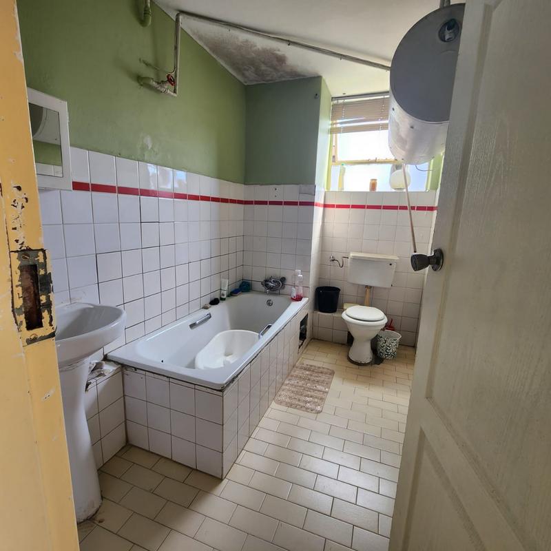 1 Bedroom Property for Sale in Sunnyside Gauteng