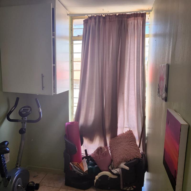 1 Bedroom Property for Sale in Sunnyside Gauteng