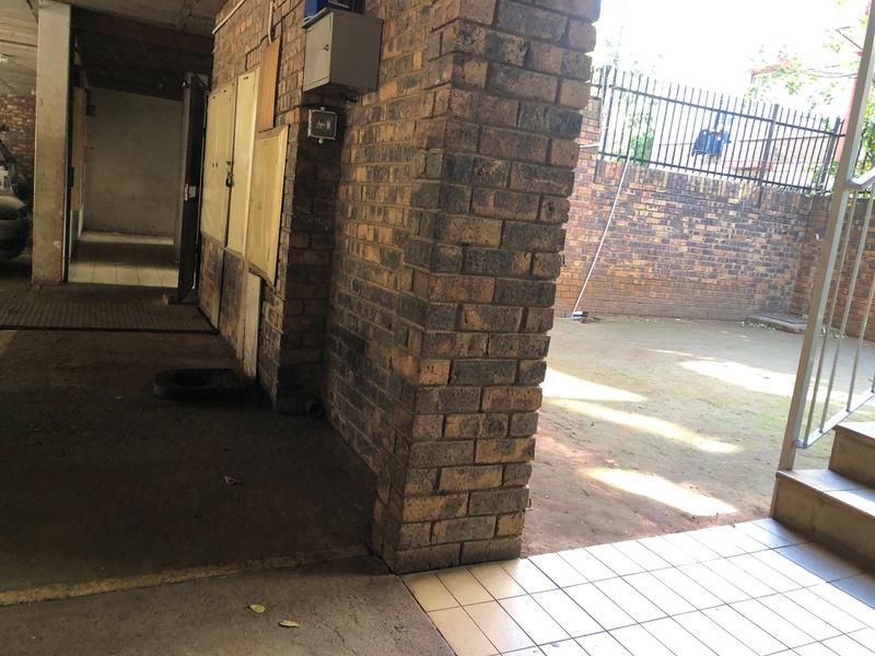 1 Bedroom Property for Sale in Sunnyside Gauteng