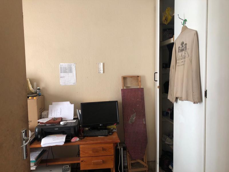 1 Bedroom Property for Sale in Sunnyside Gauteng