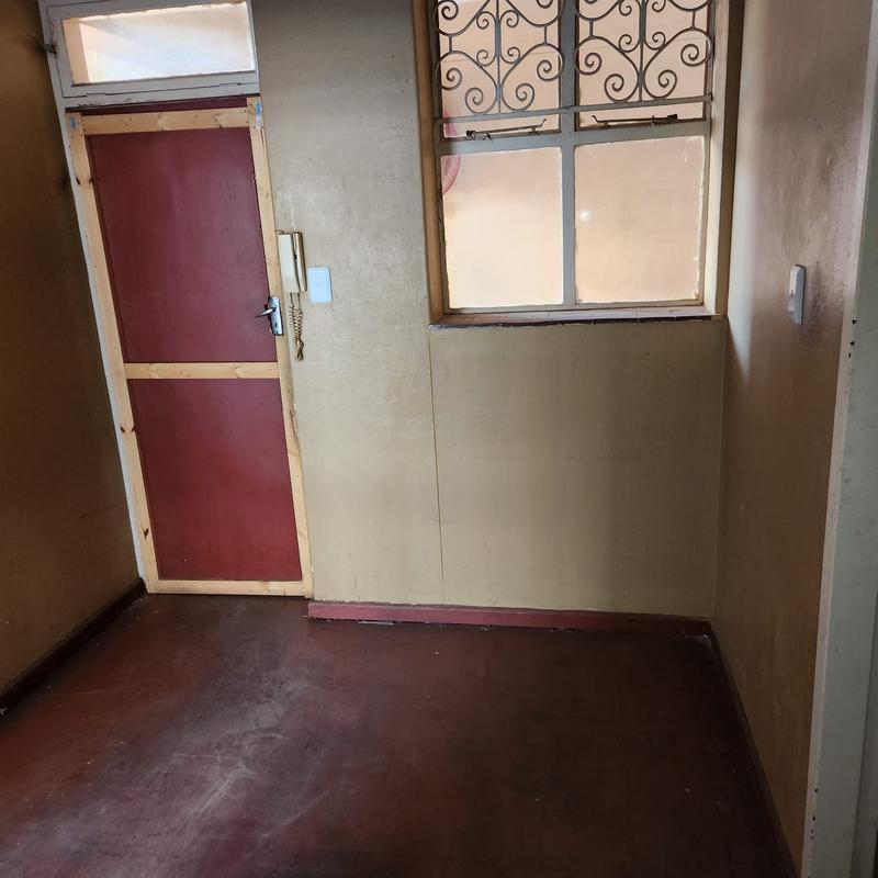1 Bedroom Property for Sale in Sunnyside Gauteng