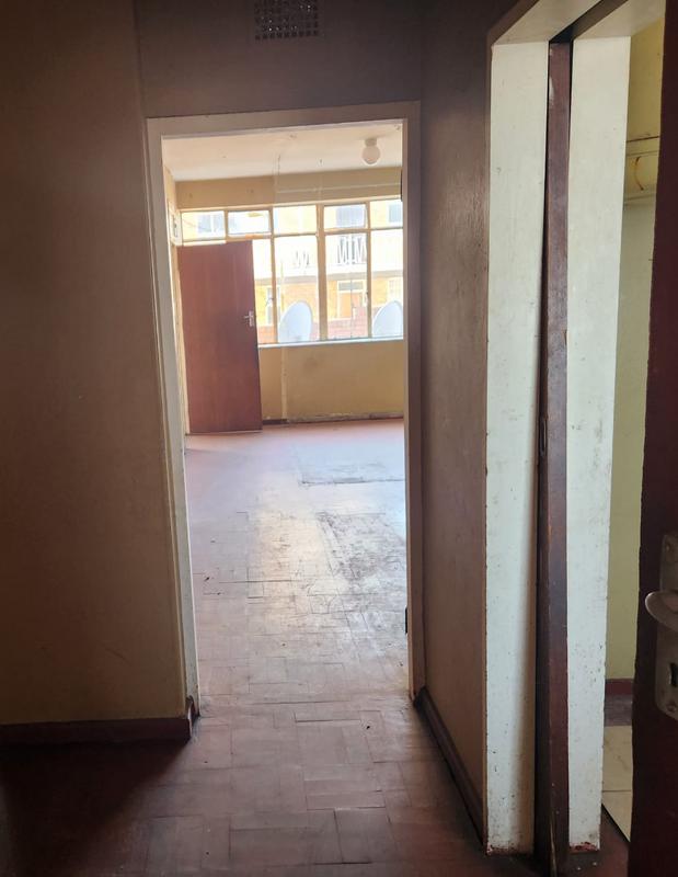 1 Bedroom Property for Sale in Sunnyside Gauteng