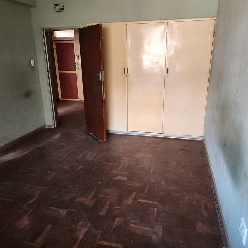 1 Bedroom Property for Sale in Sunnyside Gauteng