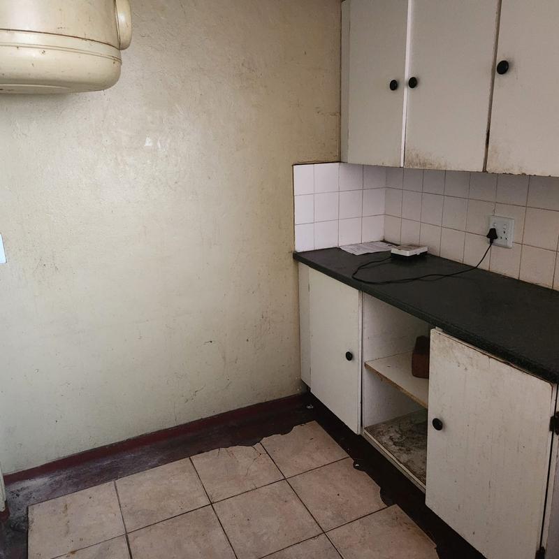 1 Bedroom Property for Sale in Sunnyside Gauteng