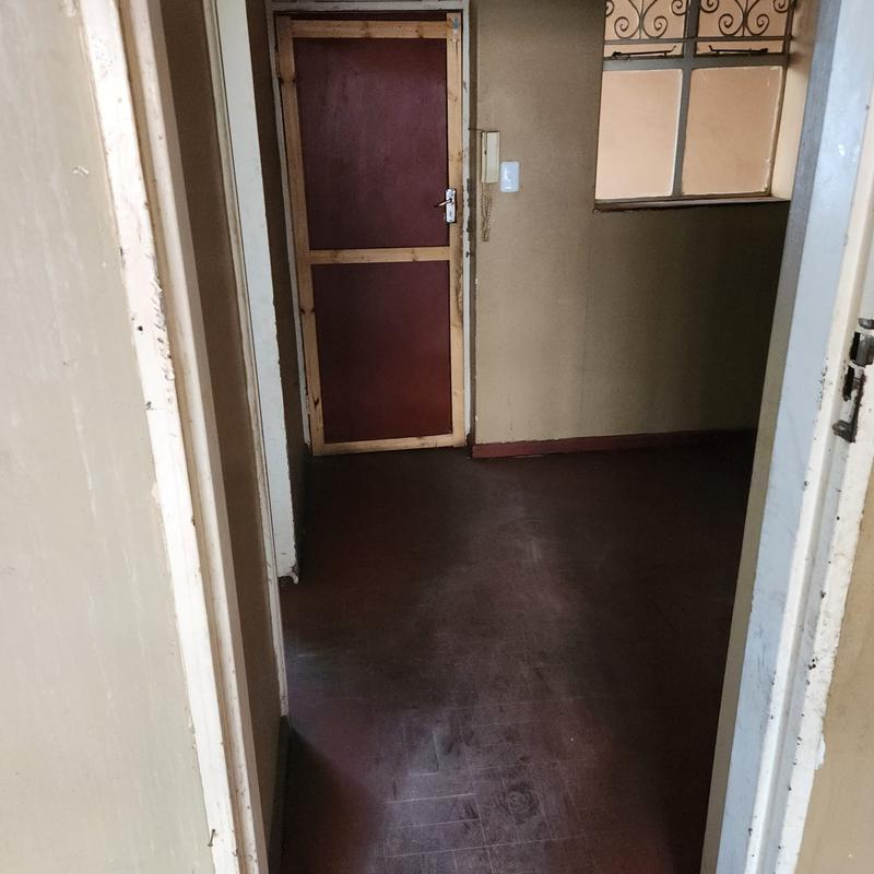 1 Bedroom Property for Sale in Sunnyside Gauteng