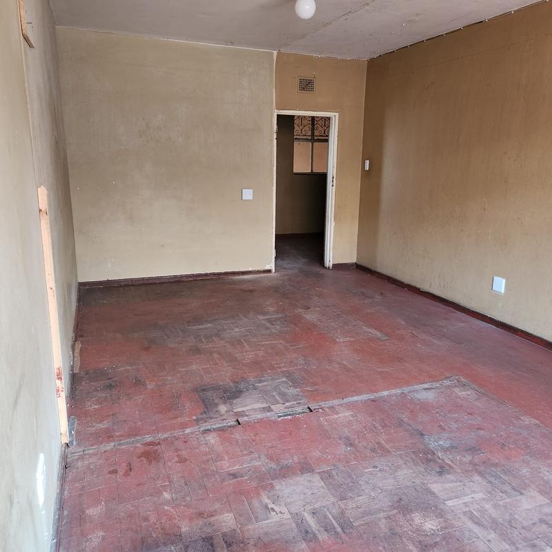 1 Bedroom Property for Sale in Sunnyside Gauteng