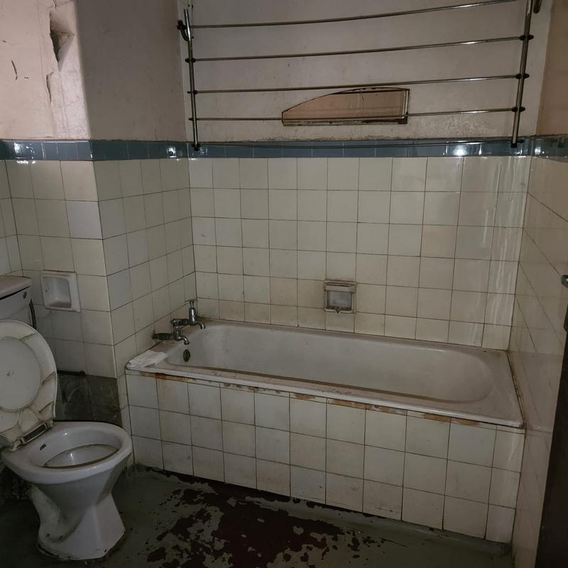 1 Bedroom Property for Sale in Sunnyside Gauteng