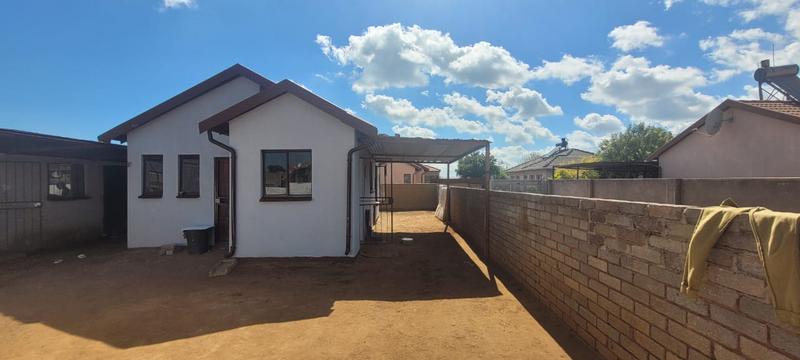 2 Bedroom Property for Sale in Soshanguve East Gauteng