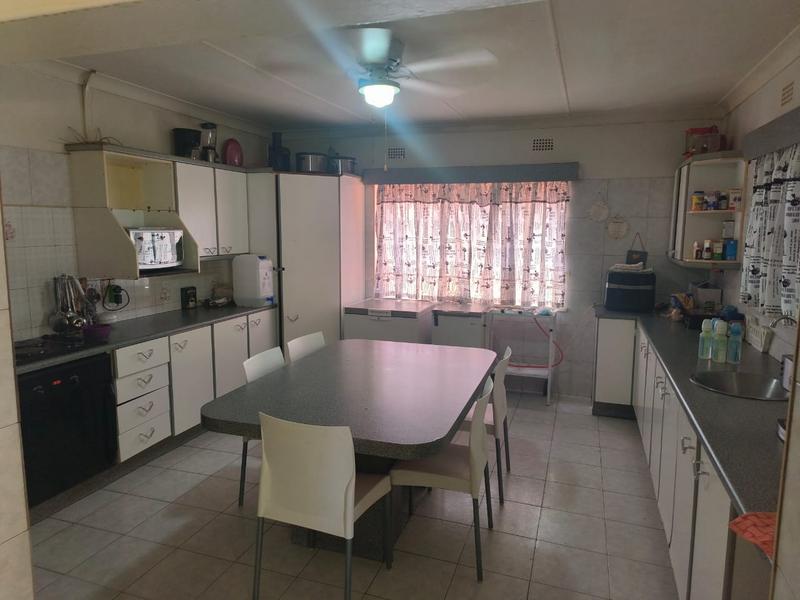 3 Bedroom Property for Sale in Mullerstuine Gauteng