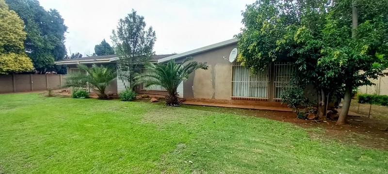 2 Bedroom Property for Sale in Arcon Park Gauteng