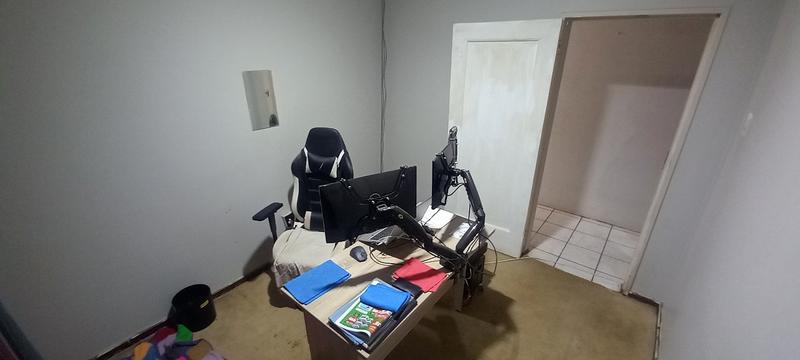 4 Bedroom Property for Sale in Duncanville Gauteng