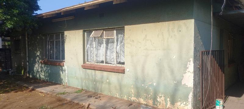 4 Bedroom Property for Sale in Duncanville Gauteng