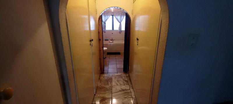 3 Bedroom Property for Sale in Unitas Park Gauteng
