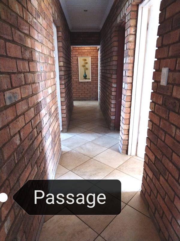3 Bedroom Property for Sale in Vaaloewer Gauteng