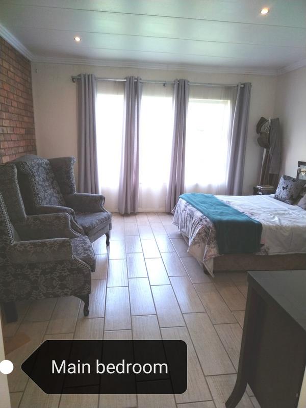 3 Bedroom Property for Sale in Vaaloewer Gauteng