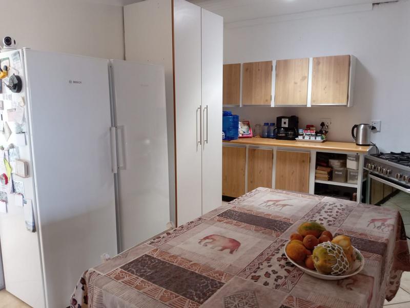 3 Bedroom Property for Sale in Vaaloewer Gauteng