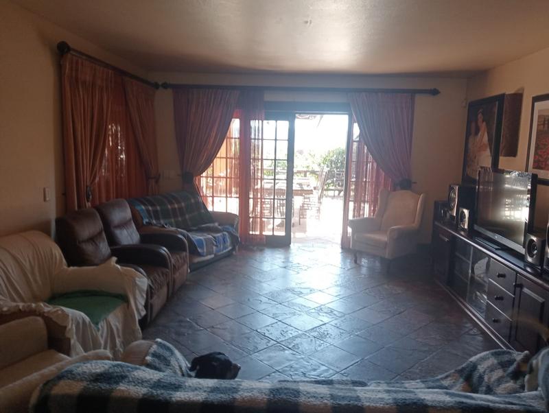4 Bedroom Property for Sale in Boekenhoutskloof and surround Gauteng