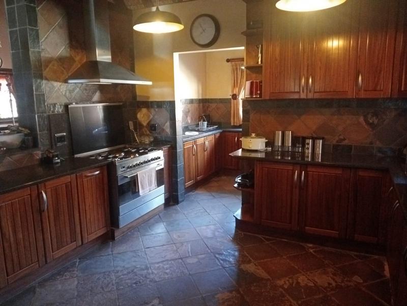 4 Bedroom Property for Sale in Boekenhoutskloof and surround Gauteng