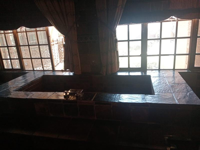 4 Bedroom Property for Sale in Boekenhoutskloof and surround Gauteng