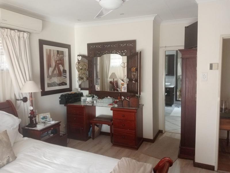 6 Bedroom Property for Sale in Boekenhoutskloof and surround Gauteng