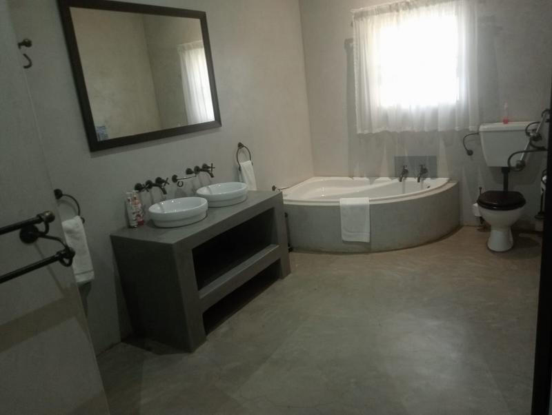 6 Bedroom Property for Sale in Boekenhoutskloof and surround Gauteng