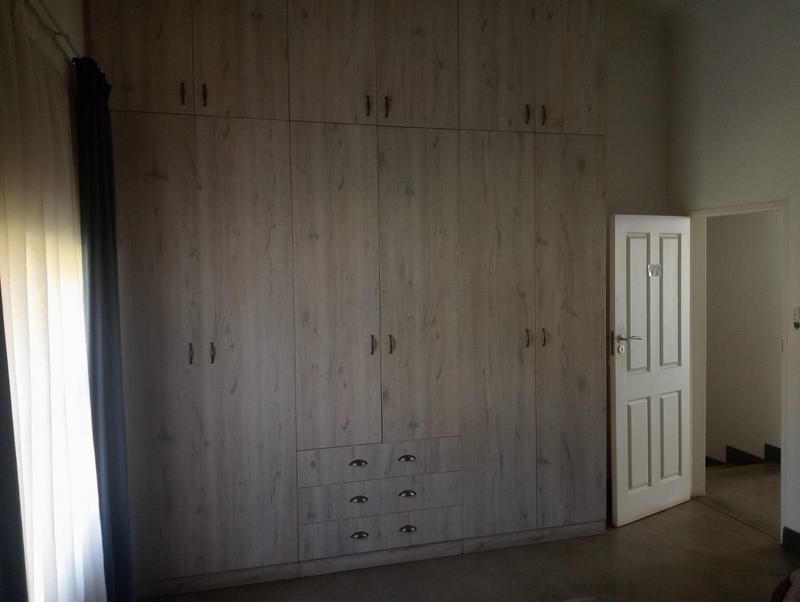 6 Bedroom Property for Sale in Boekenhoutskloof and surround Gauteng