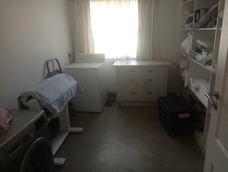 6 Bedroom Property for Sale in Boekenhoutskloof and surround Gauteng