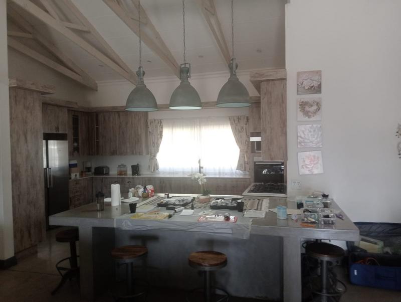 6 Bedroom Property for Sale in Boekenhoutskloof and surround Gauteng