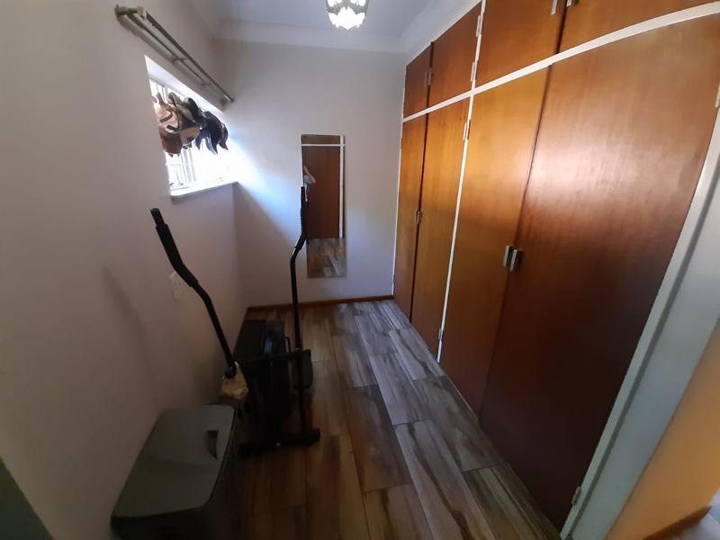 4 Bedroom Property for Sale in Kameeldrift West Gauteng