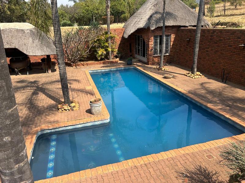 4 Bedroom Property for Sale in Kameeldrift West Gauteng