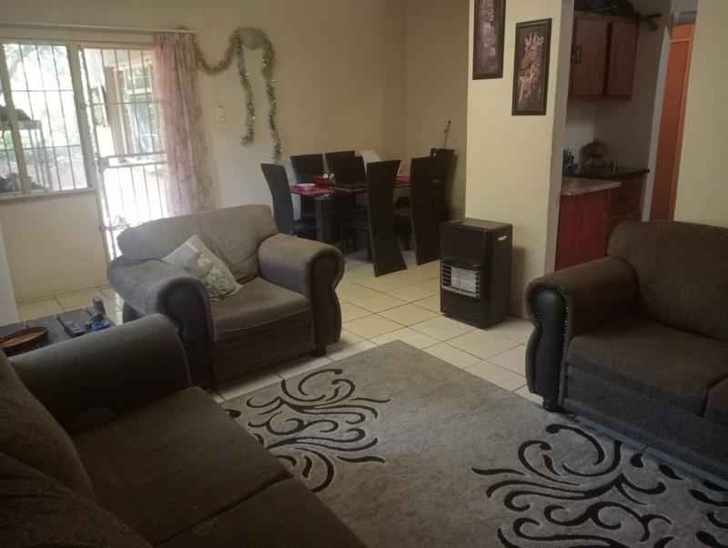 4 Bedroom Property for Sale in Kameeldrift West Gauteng