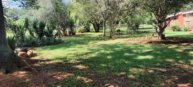 4 Bedroom Property for Sale in Haakdoornboom Gauteng
