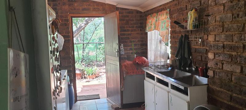 4 Bedroom Property for Sale in Haakdoornboom Gauteng