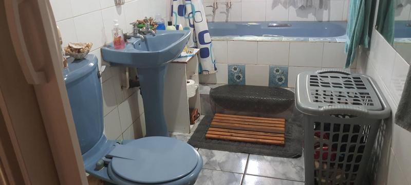 4 Bedroom Property for Sale in Haakdoornboom Gauteng