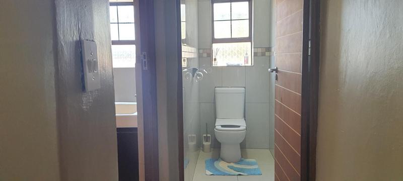 3 Bedroom Property for Sale in Lusthof Gauteng