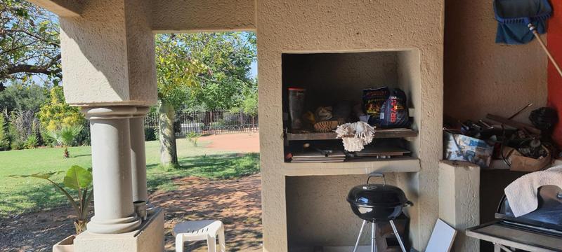 3 Bedroom Property for Sale in Lusthof Gauteng