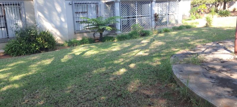 3 Bedroom Property for Sale in Lusthof Gauteng